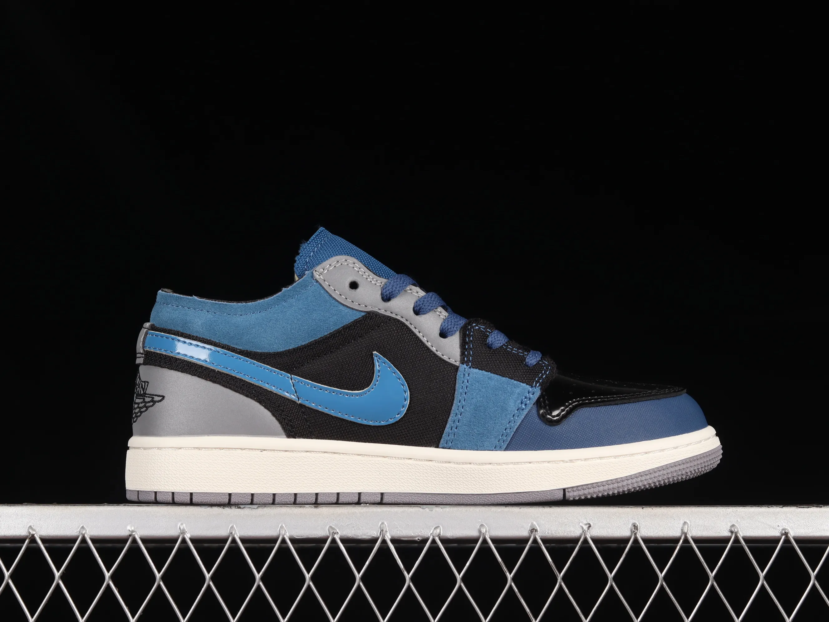 All categories Air Jordan Jordan series basketball shoes Air Jordan 1 Low Z version Air Jordan 1 Low SE "Craft Obsidian" AJ1 Joe 1 Obsidian low-top basketball shoes DR8867-400